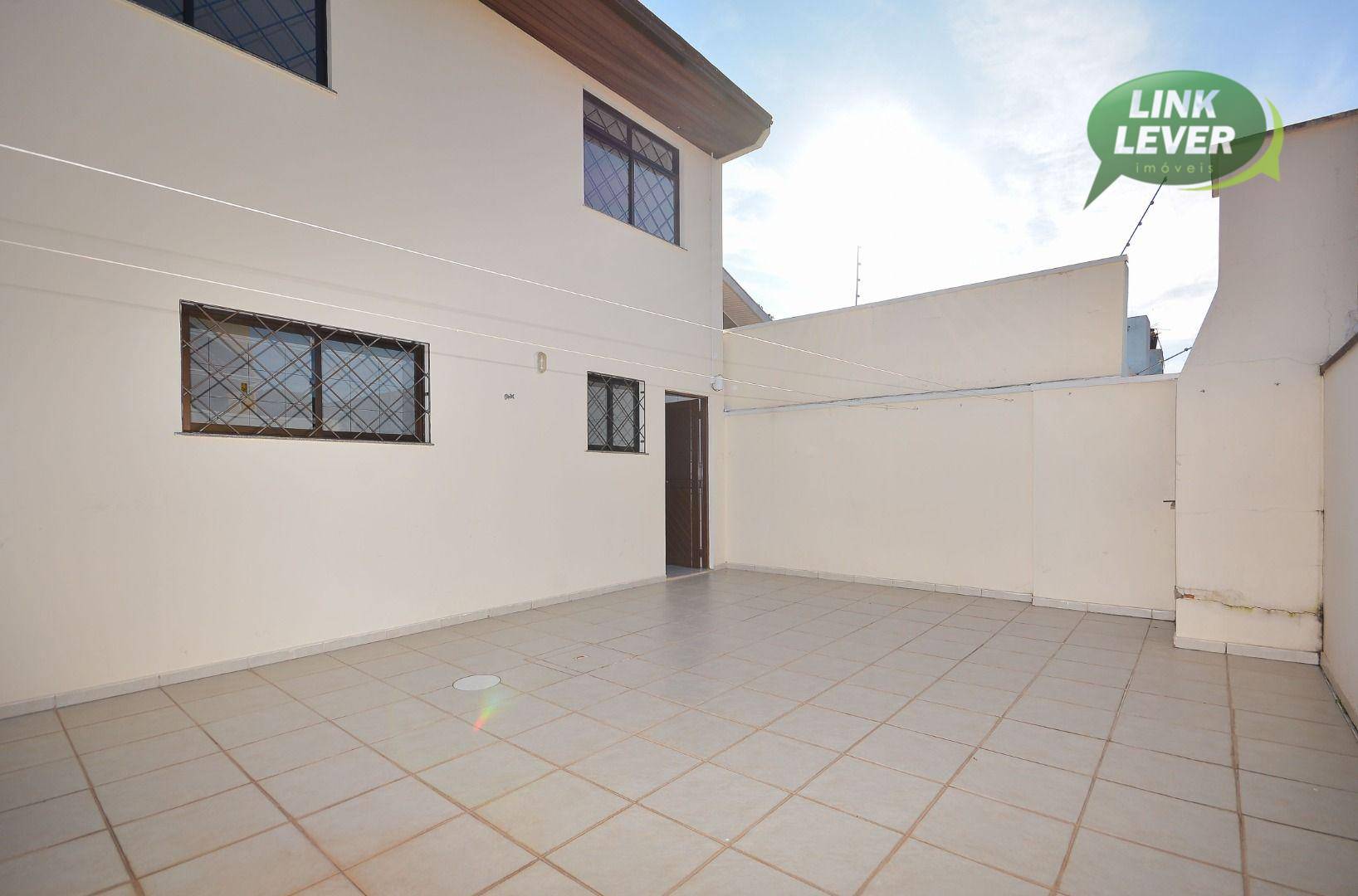 Sobrado para alugar com 3 quartos, 180m² - Foto 77