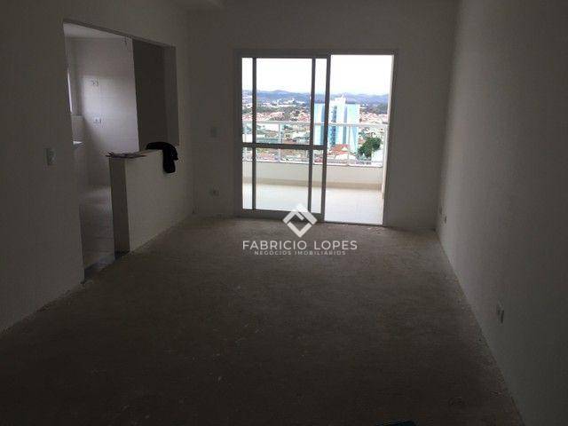 Apartamento à venda com 3 quartos, 97m² - Foto 1