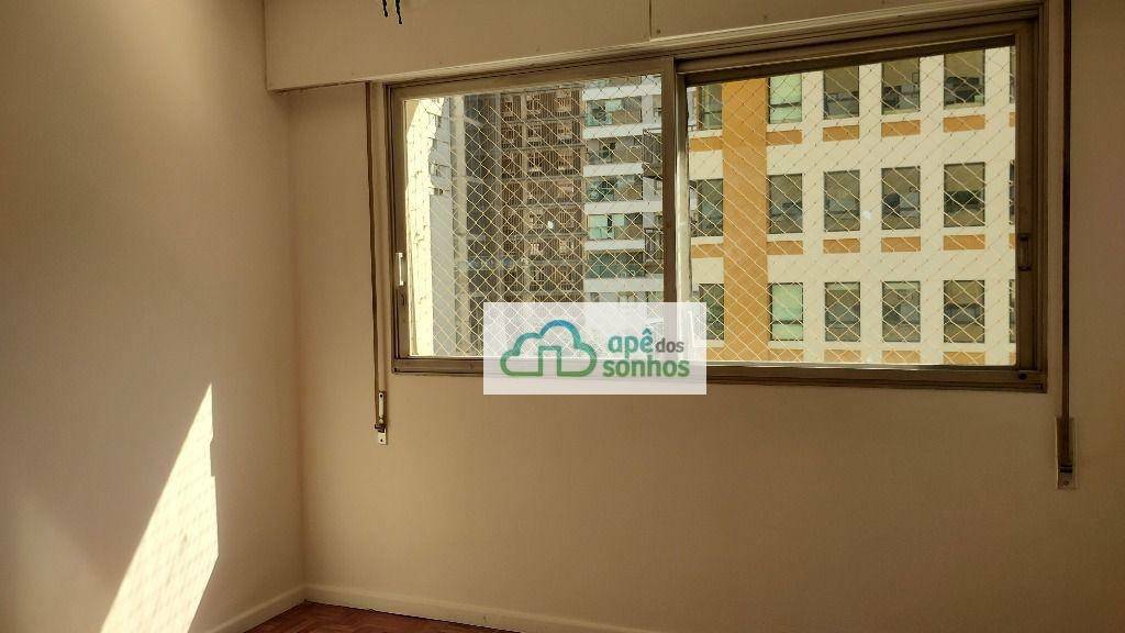 Apartamento para alugar com 3 quartos, 168m² - Foto 16