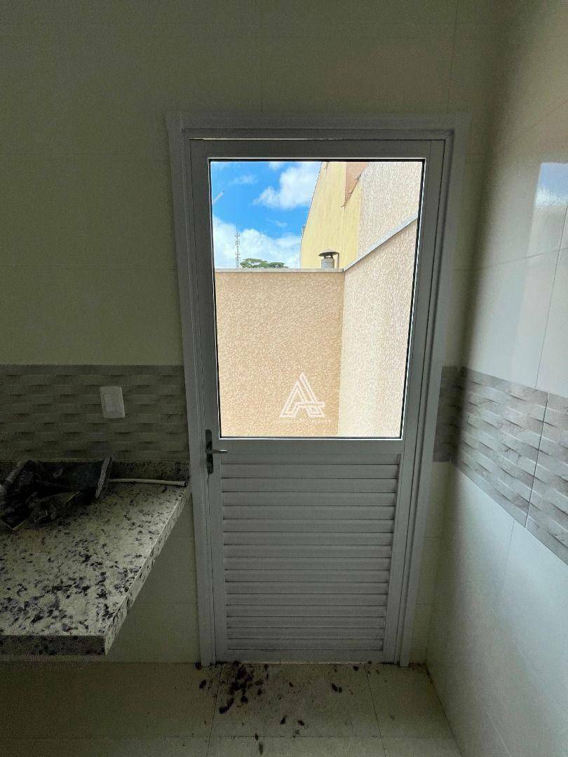 Sobrado à venda com 3 quartos, 215m² - Foto 13