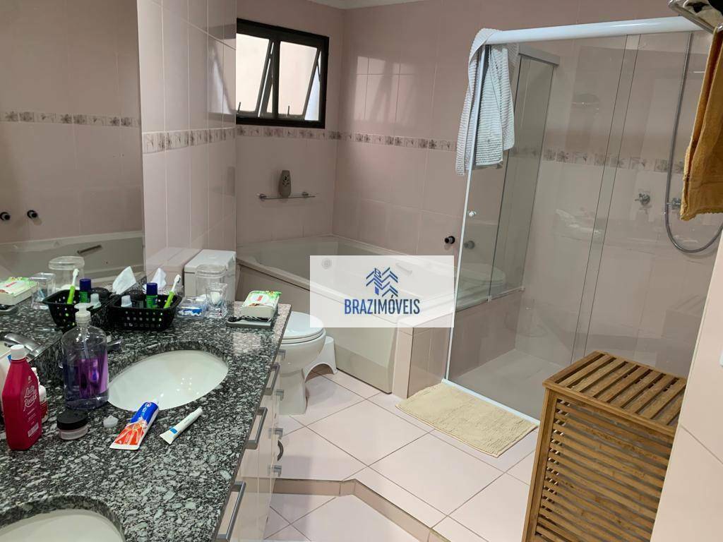 Apartamento à venda com 4 quartos, 236m² - Foto 16