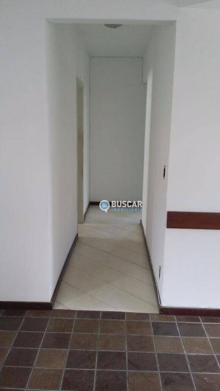 Apartamento à venda com 3 quartos, 140m² - Foto 7