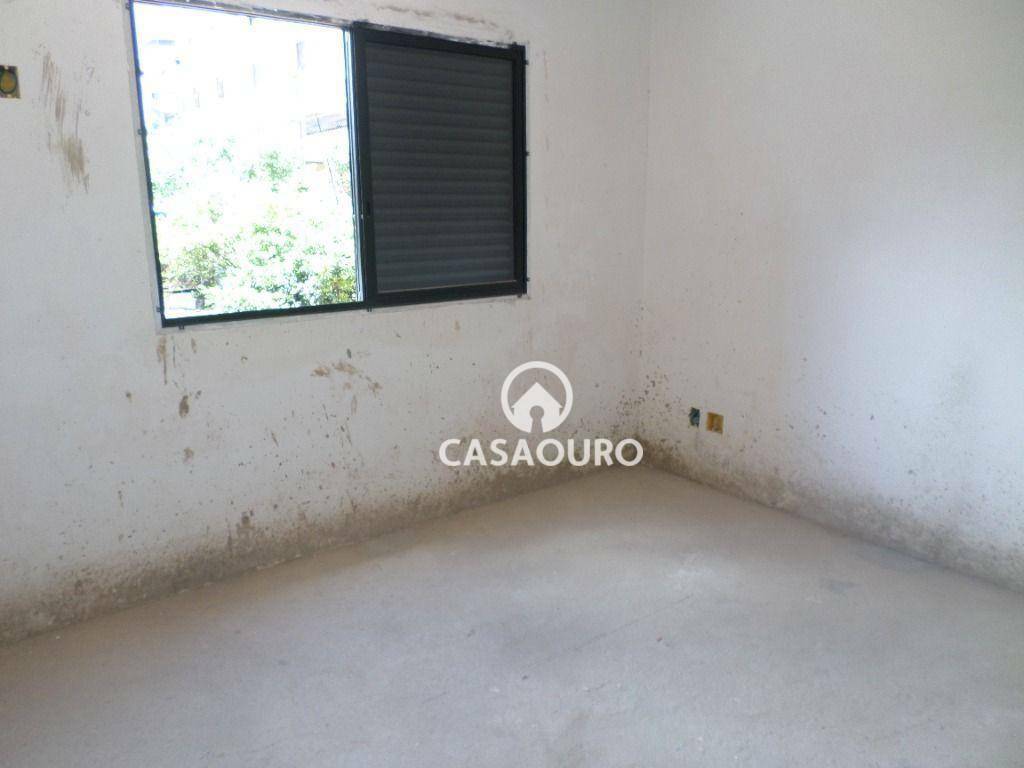 Apartamento à venda com 3 quartos, 70m² - Foto 10