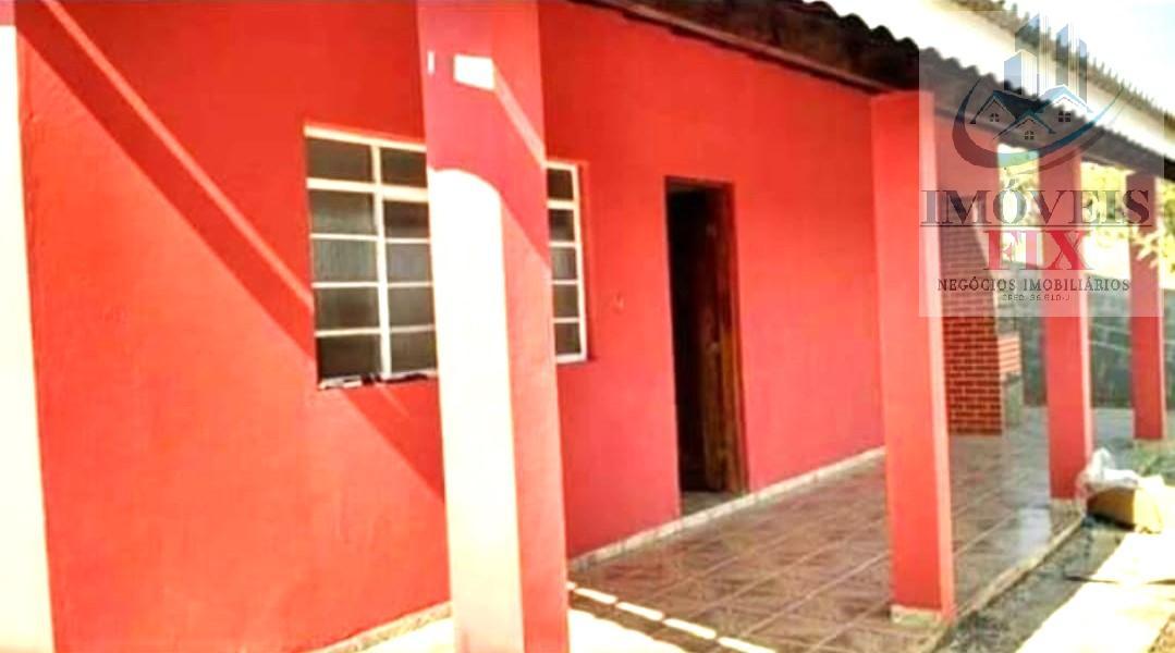 Fazenda à venda com 2 quartos, 140m² - Foto 1