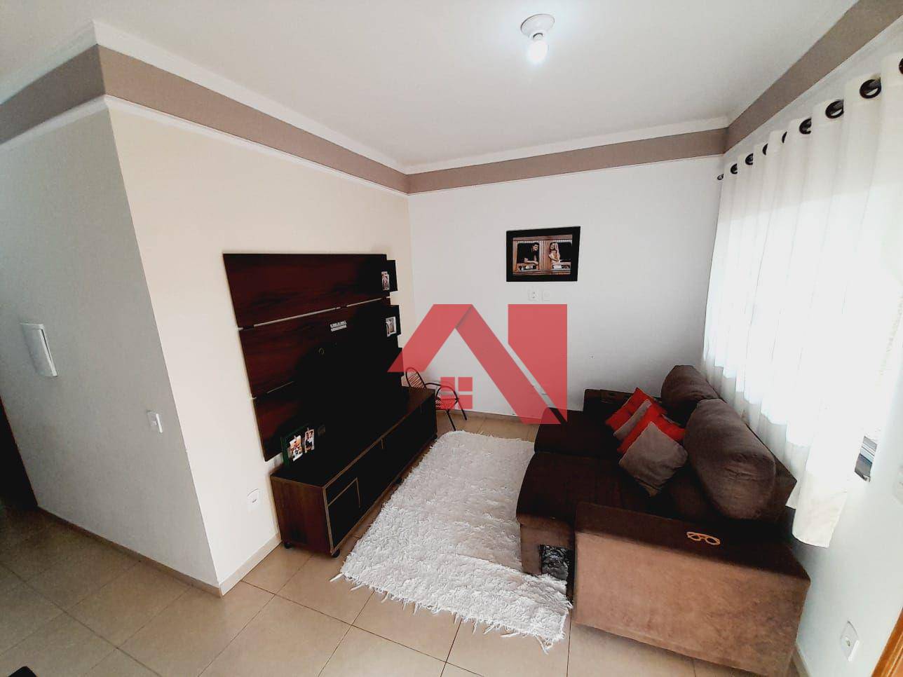 Casa à venda com 2 quartos, 130m² - Foto 4