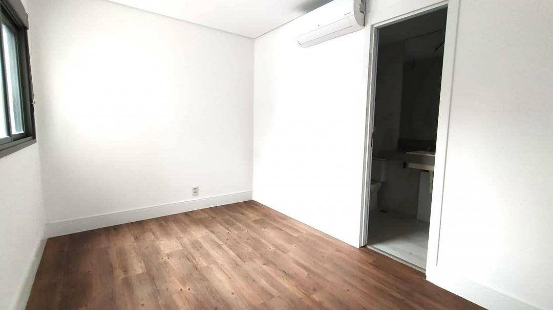 Apartamento à venda com 3 quartos, 146m² - Foto 5