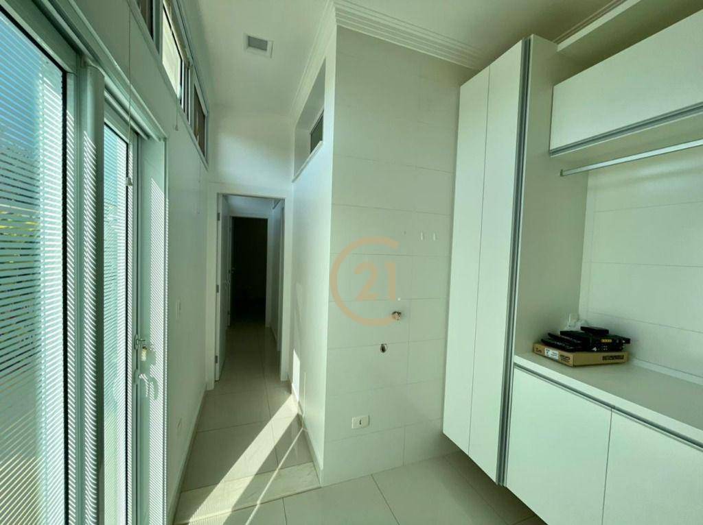 Casa de Condomínio à venda com 3 quartos, 362m² - Foto 8