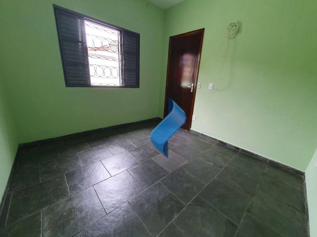 Casa para alugar com 2 quartos, 103m² - Foto 28