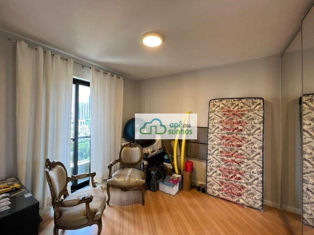 Apartamento à venda com 3 quartos, 220m² - Foto 21