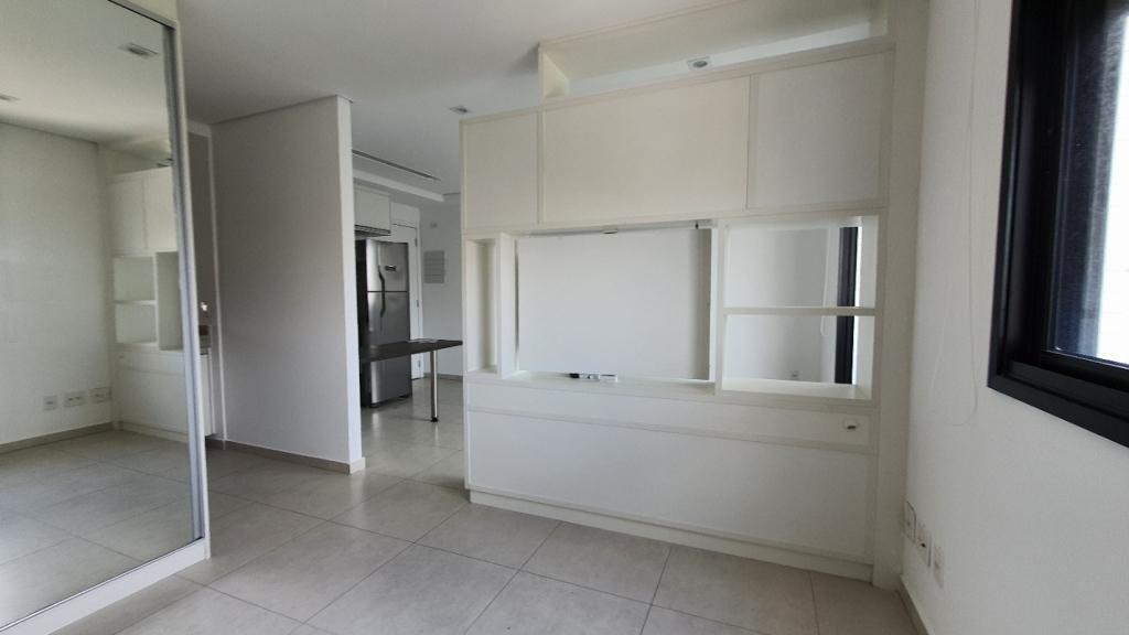 Apartamento para alugar com 1 quarto, 39m² - Foto 7