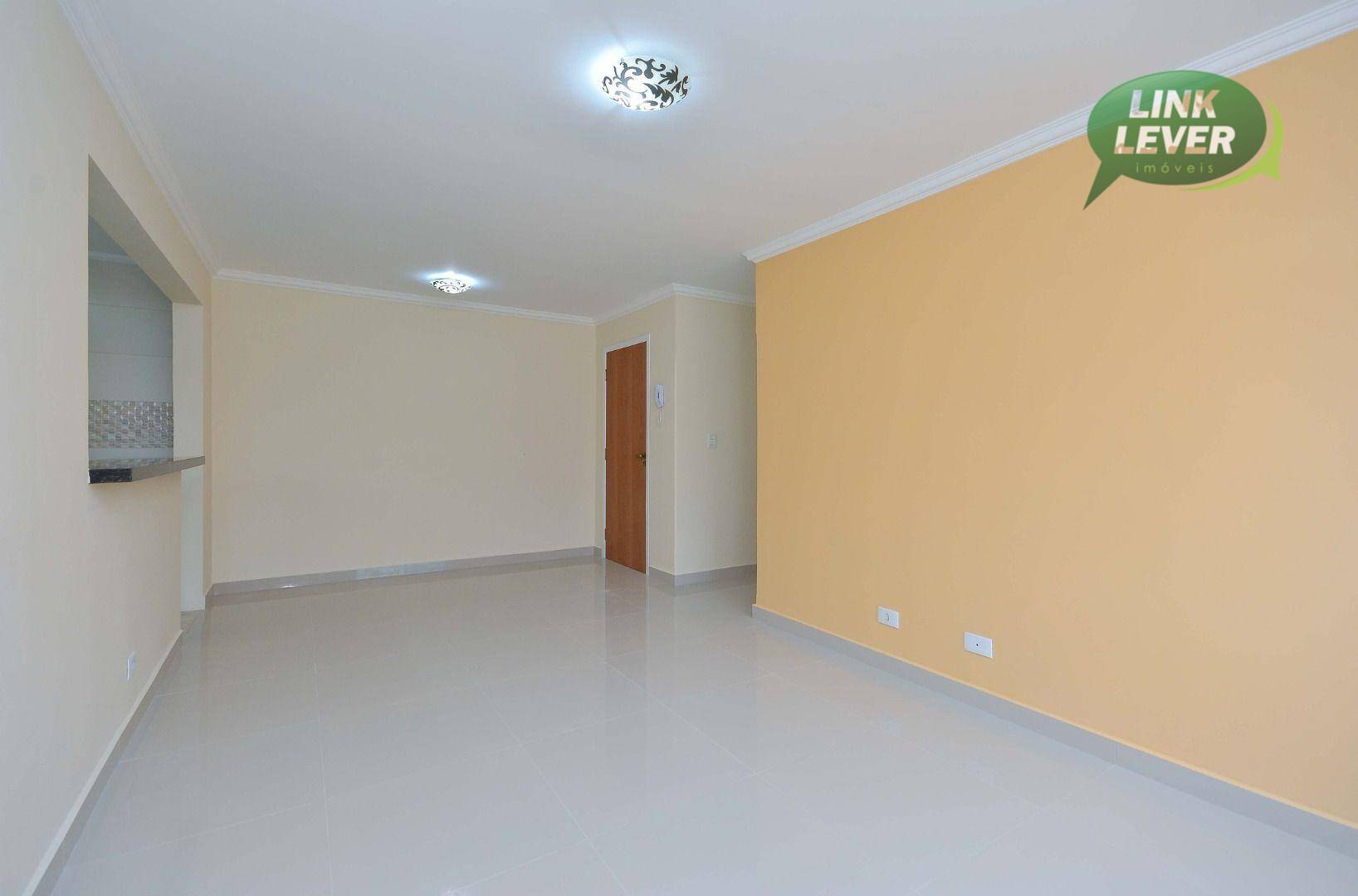 Apartamento para alugar com 3 quartos, 95m² - Foto 5