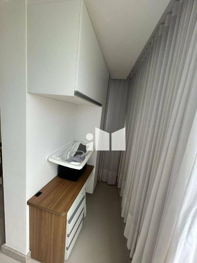 Apartamento à venda com 2 quartos, 82m² - Foto 12