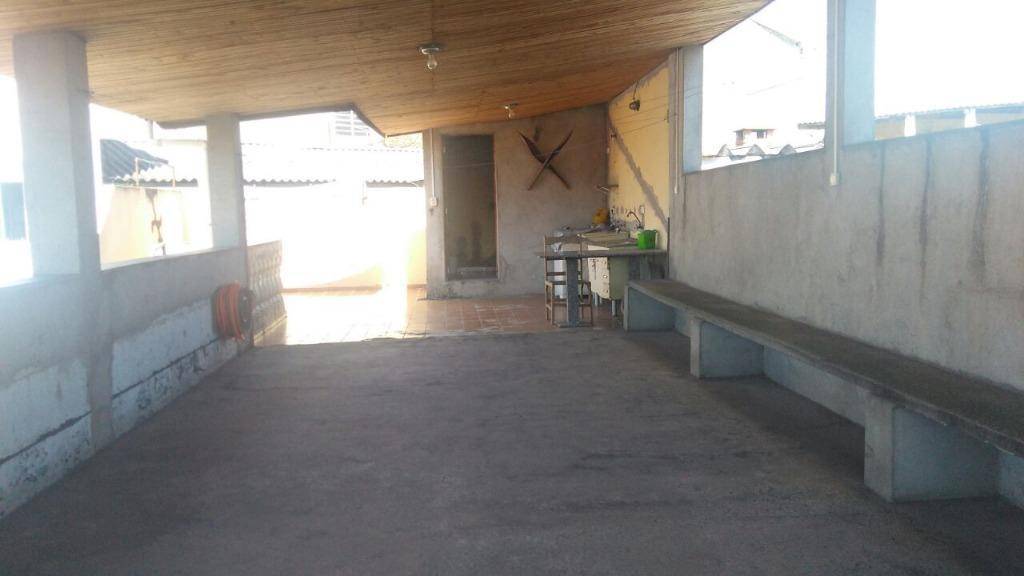 Sobrado à venda com 4 quartos, 123m² - Foto 2