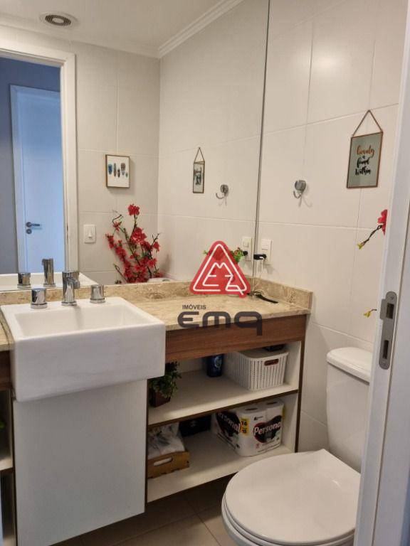 Apartamento à venda com 2 quartos, 61m² - Foto 7