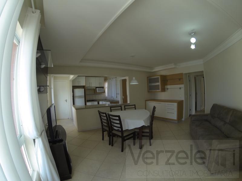 Apartamento à venda com 3 quartos, 127m² - Foto 4