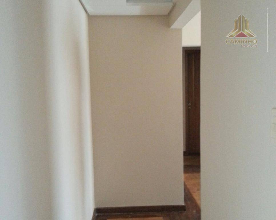 Apartamento à venda com 2 quartos, 63m² - Foto 4