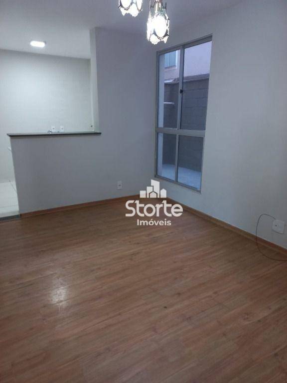 Apartamento à venda com 2 quartos, 50m² - Foto 2