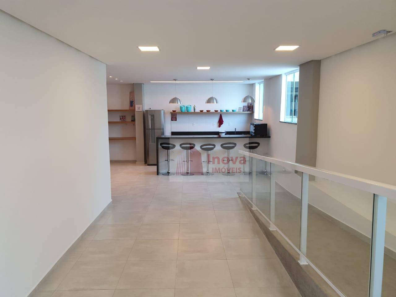 Apartamento à venda com 2 quartos, 70m² - Foto 17