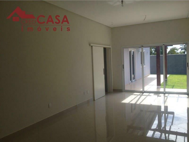 Casa de Condomínio à venda com 3 quartos, 270m² - Foto 4