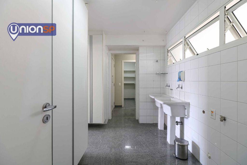 Apartamento à venda com 3 quartos, 300m² - Foto 41