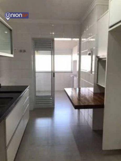 Apartamento à venda com 3 quartos, 105m² - Foto 7