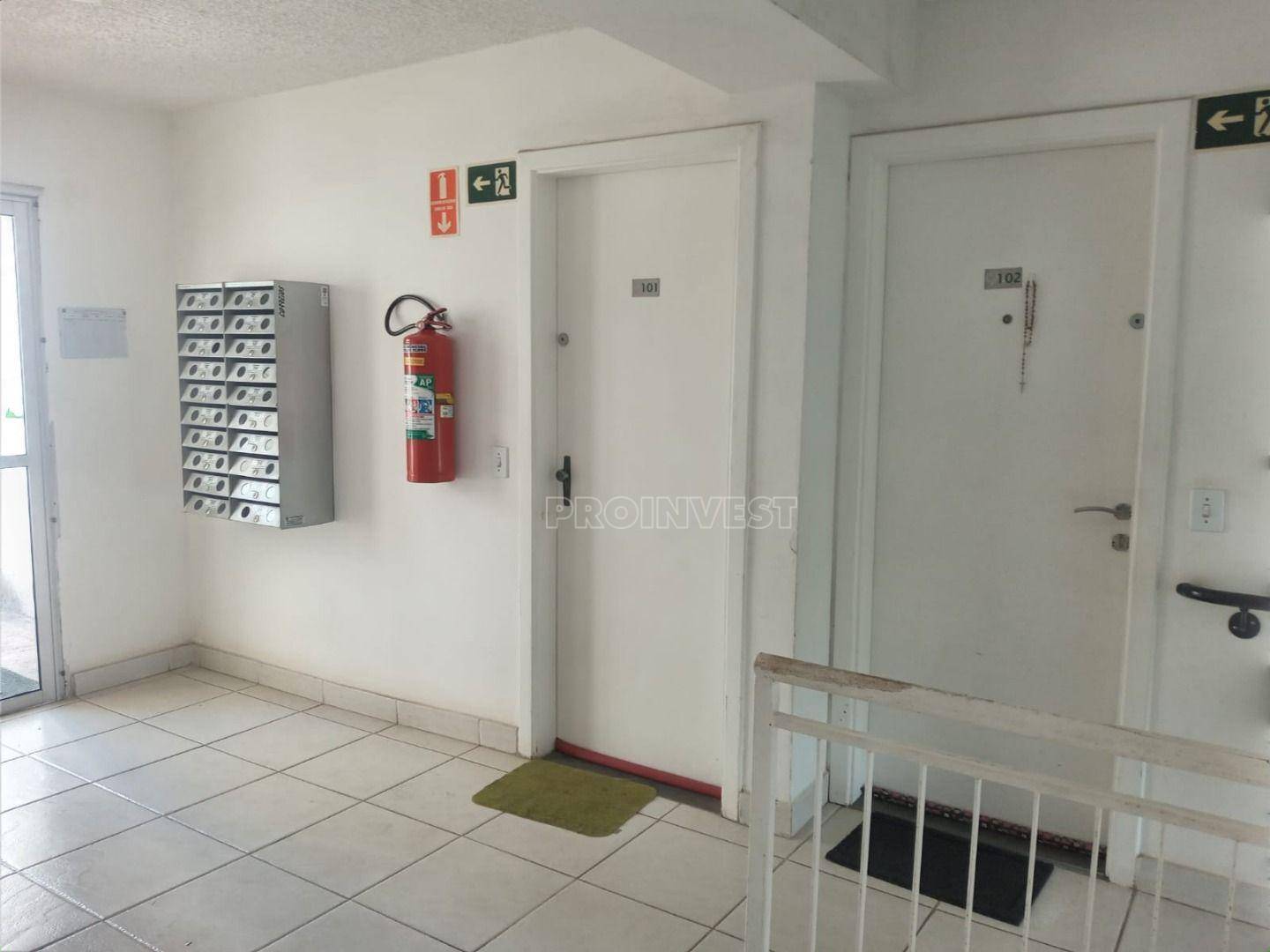 Apartamento à venda com 1 quarto, 45m² - Foto 2