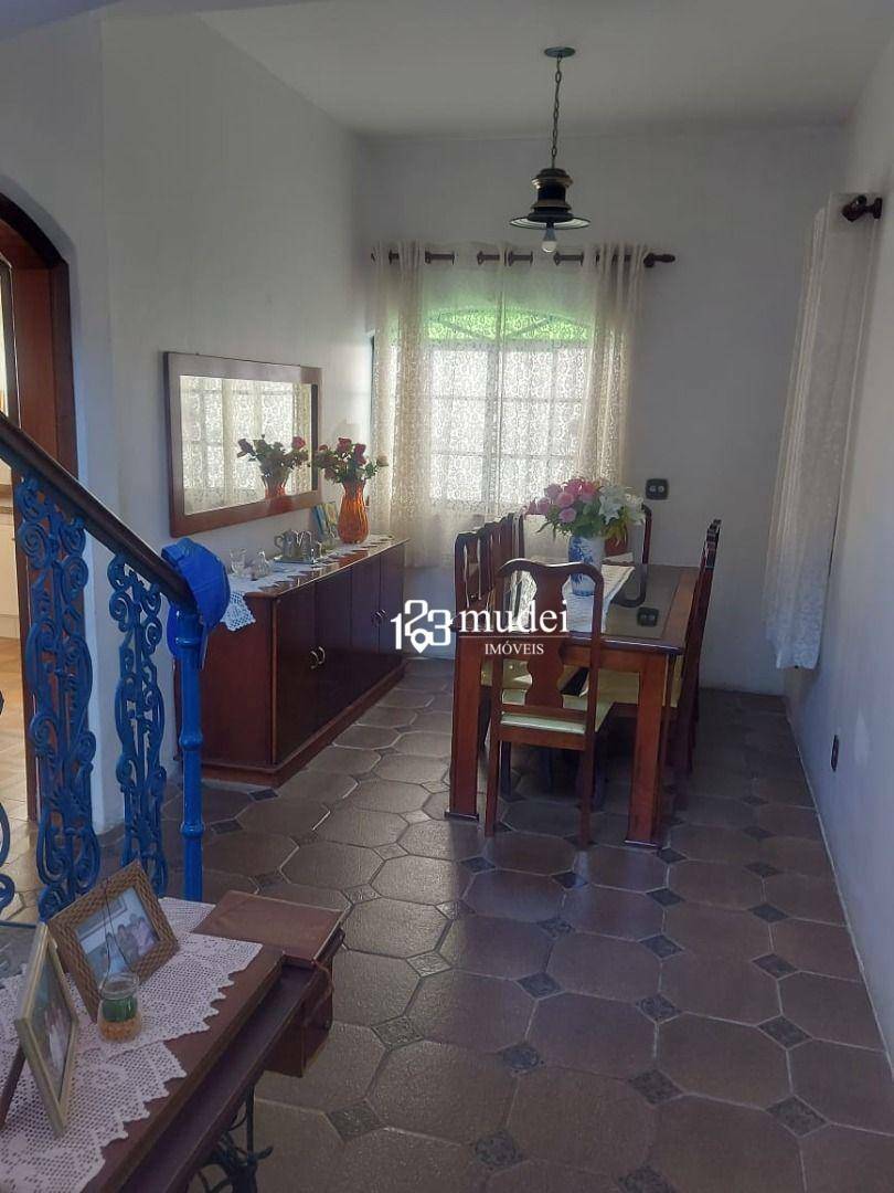 Casa à venda com 4 quartos, 180m² - Foto 5