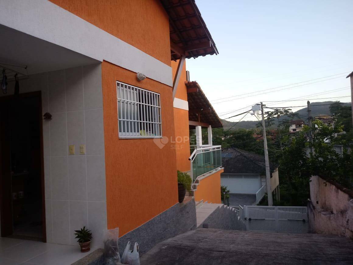 Casa de Condomínio à venda com 4 quartos, 227m² - Foto 22