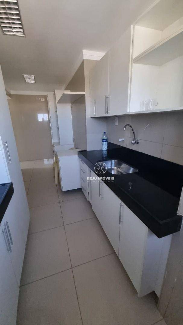 Apartamento à venda com 3 quartos, 76m² - Foto 8