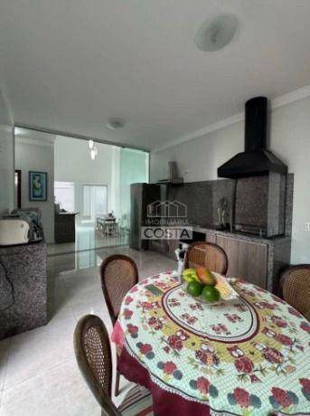 Casa à venda com 3 quartos, 156m² - Foto 4