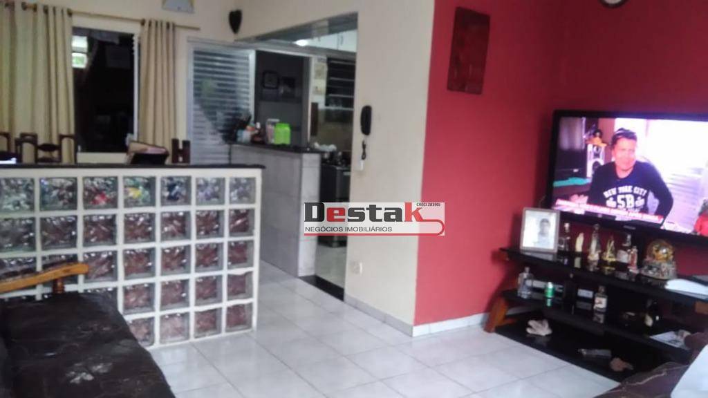 Sobrado à venda com 3 quartos, 93m² - Foto 1