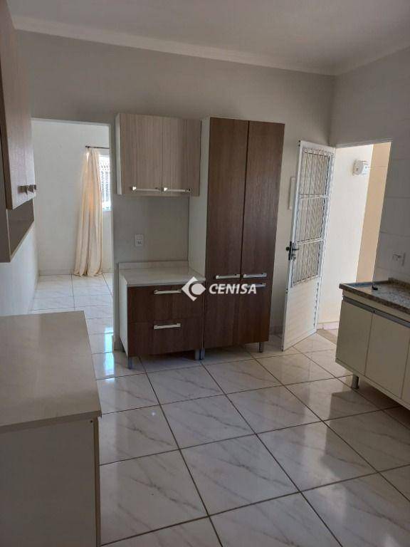 Casa à venda com 2 quartos, 70m² - Foto 6