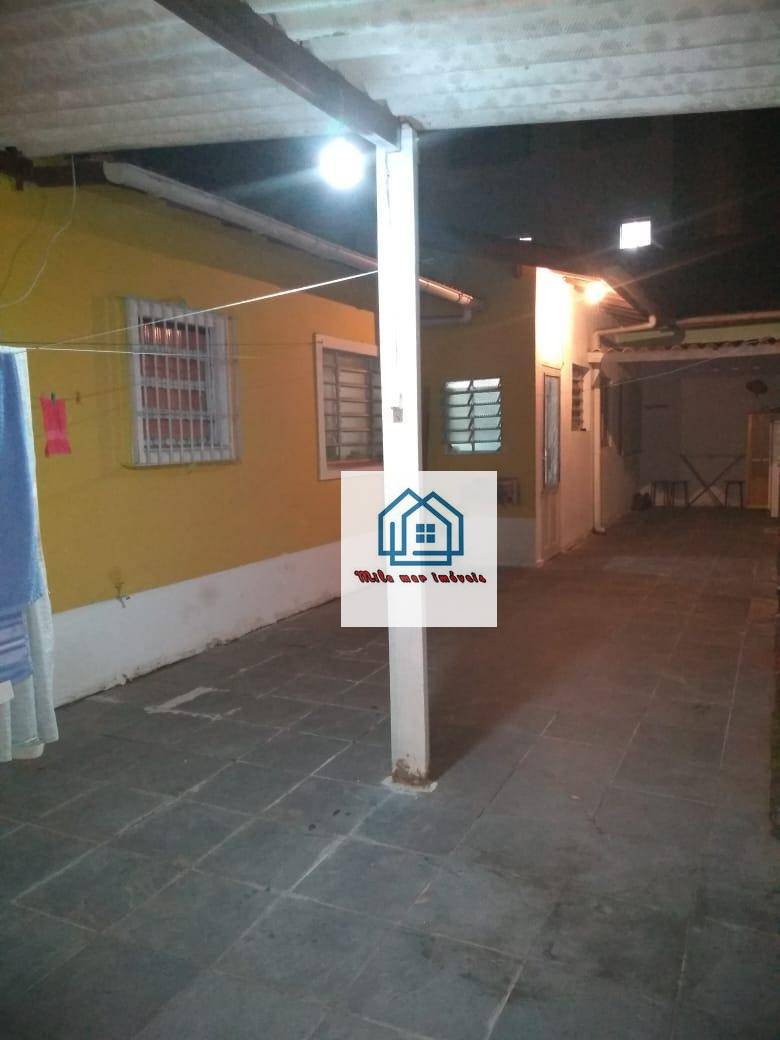 Casa à venda com 2 quartos, 100m² - Foto 12