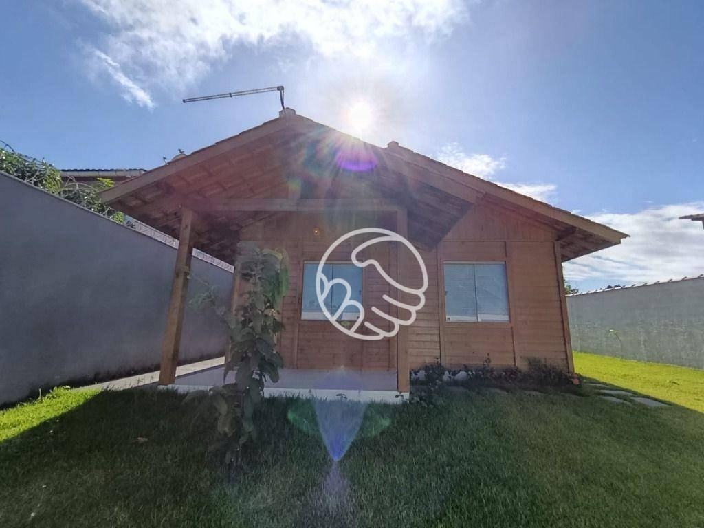 Casa, 3 quartos, 304 m² - Foto 1