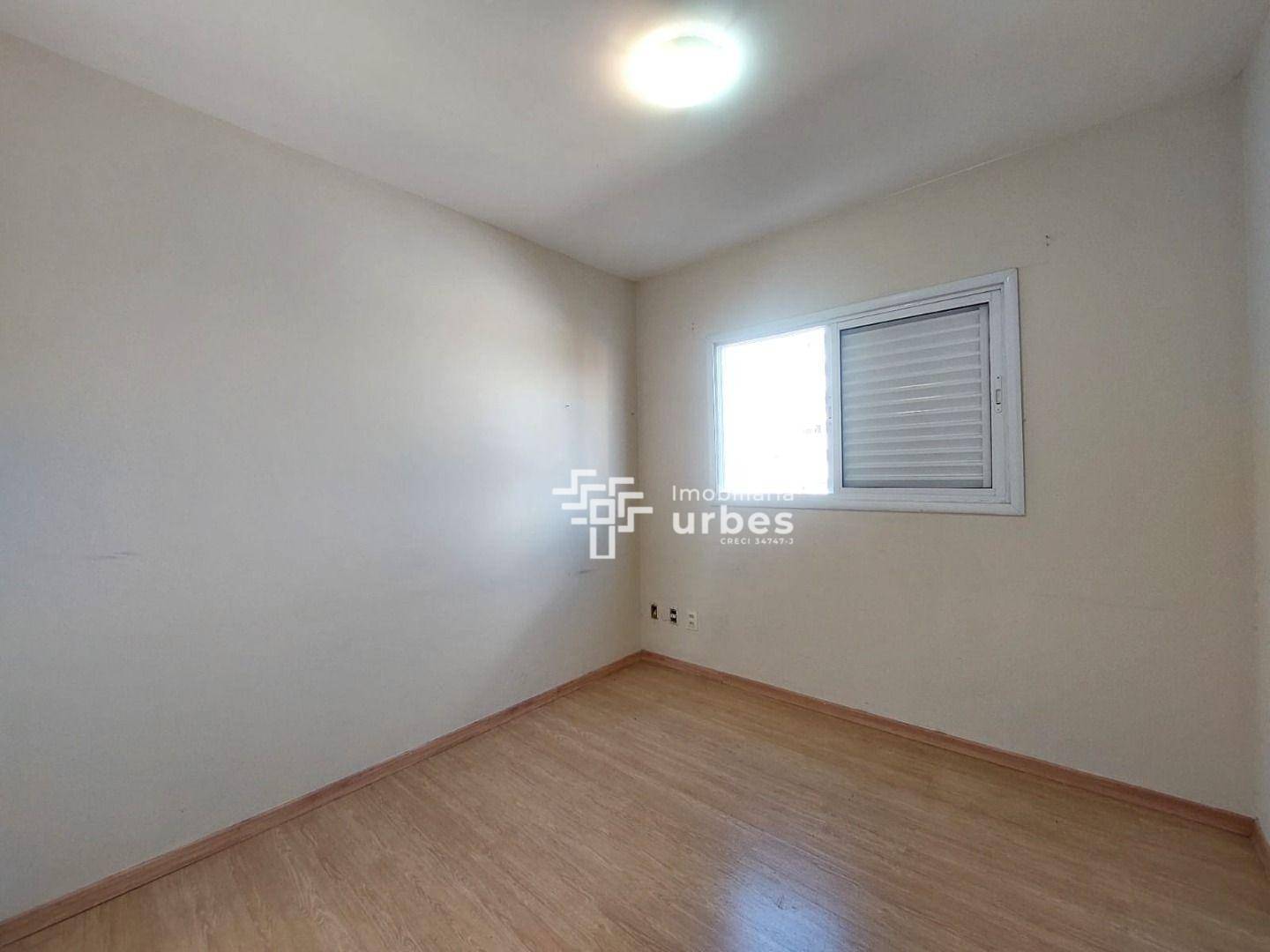 Apartamento para alugar com 3 quartos, 80m² - Foto 8