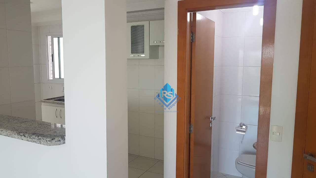 Apartamento à venda com 2 quartos, 70m² - Foto 5