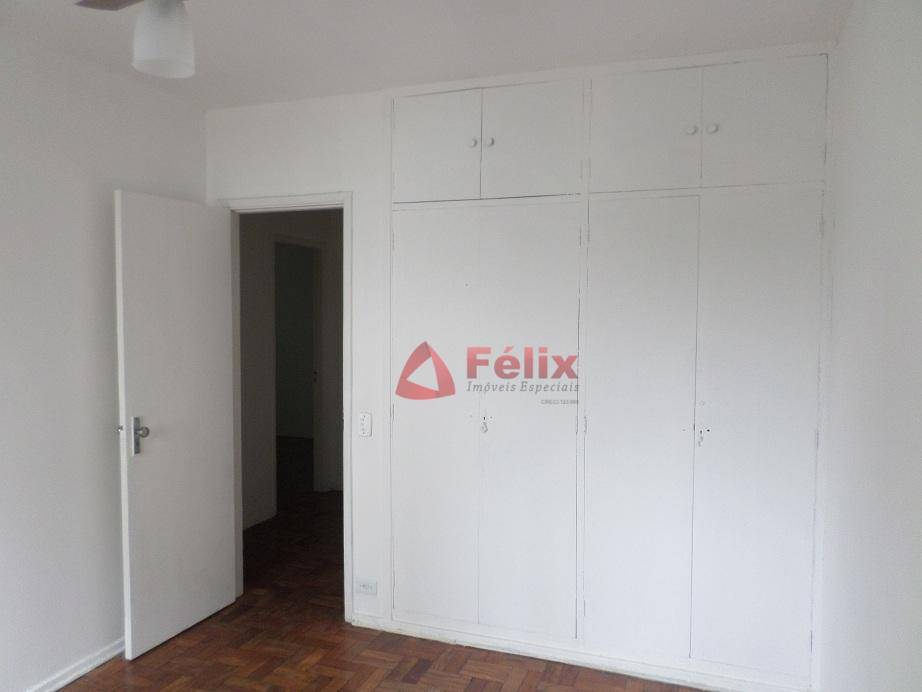 Apartamento à venda com 3 quartos, 146m² - Foto 19