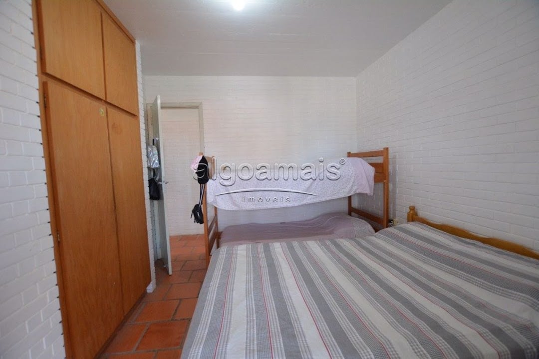 Casa à venda com 5 quartos, 300m² - Foto 25