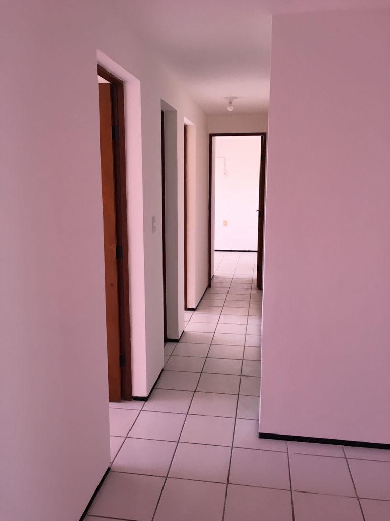 Apartamento à venda com 3 quartos, 72m² - Foto 3