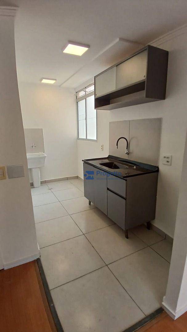 Apartamento à venda com 2 quartos, 45m² - Foto 12