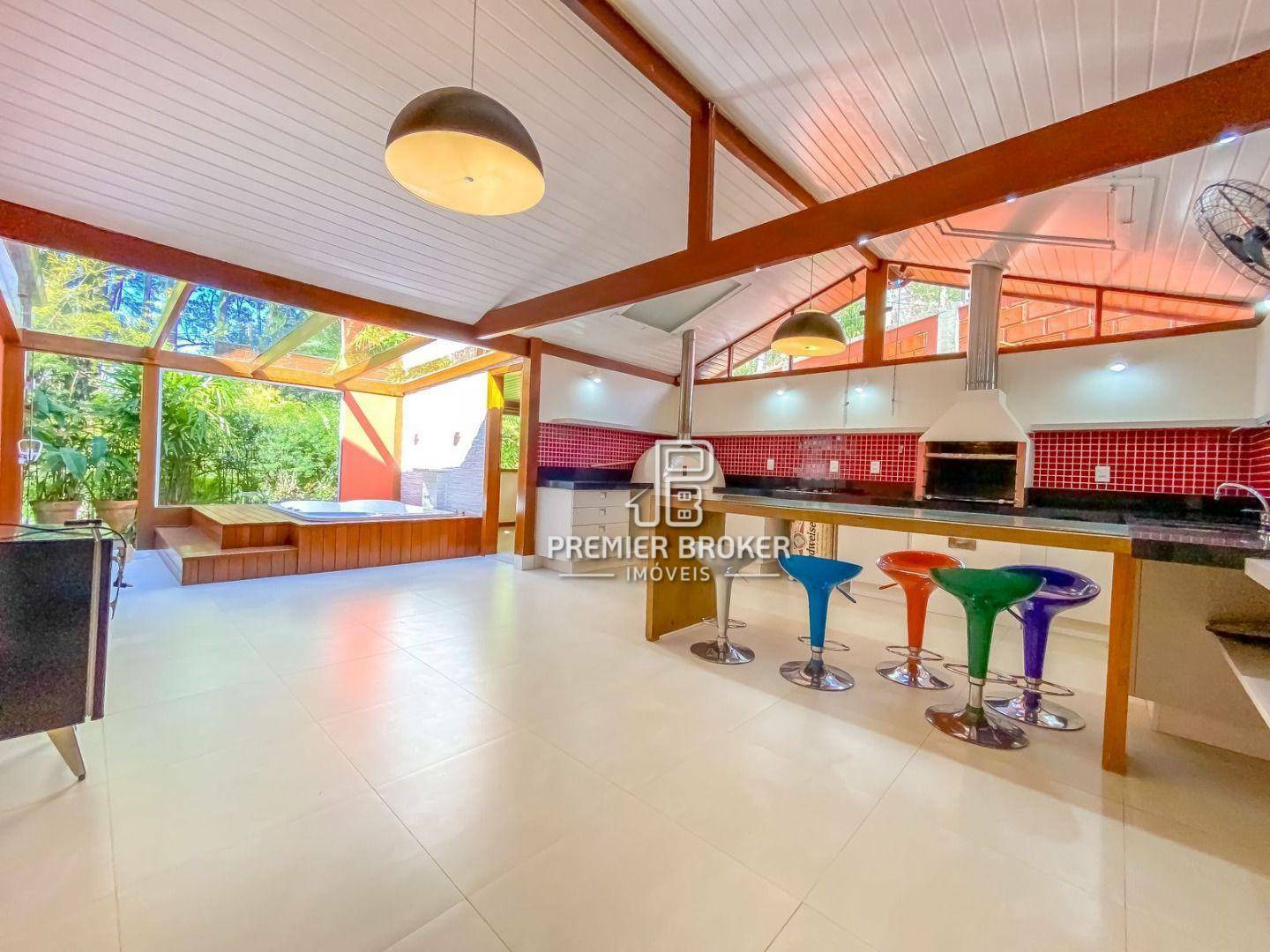 Casa de Condomínio à venda com 5 quartos, 193m² - Foto 15