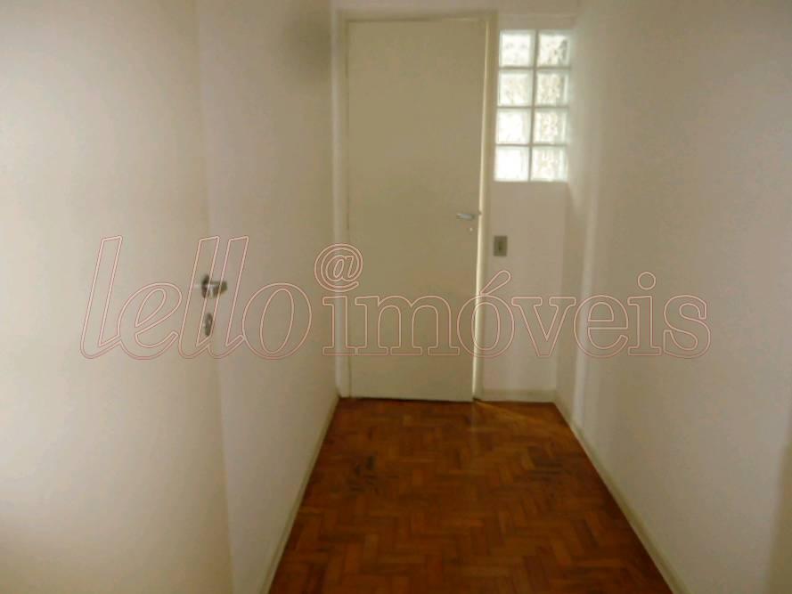 Apartamento para alugar com 2 quartos, 75m² - Foto 10