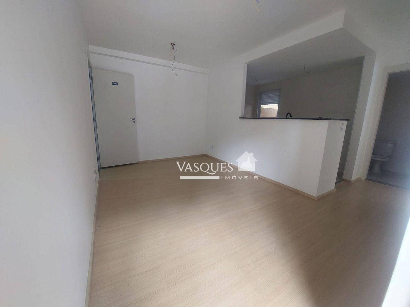 Apartamento para alugar com 2 quartos, 50m² - Foto 4