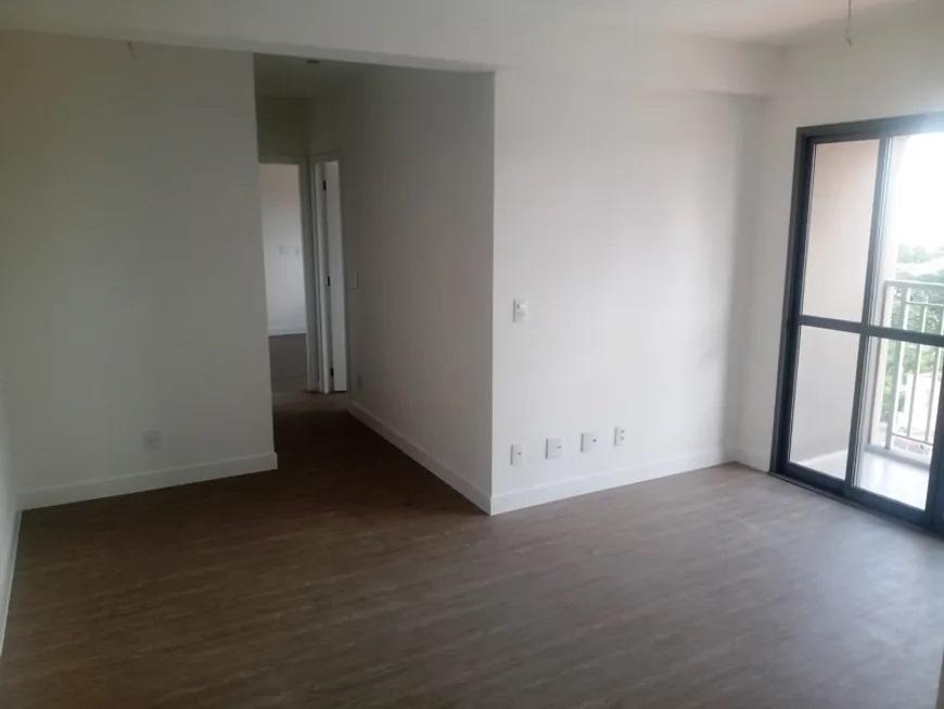 Apartamento à venda com 2 quartos, 60m² - Foto 2