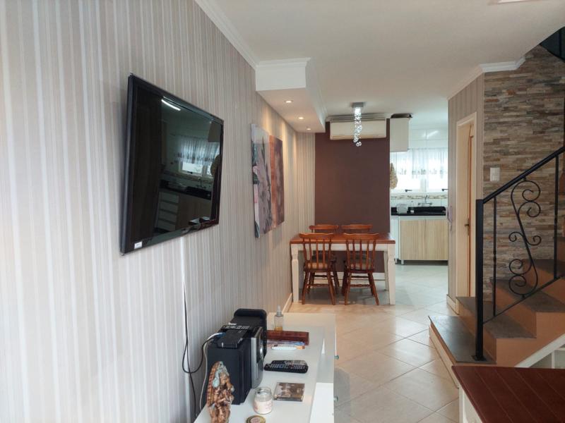 Casa à venda com 2 quartos, 63m² - Foto 24