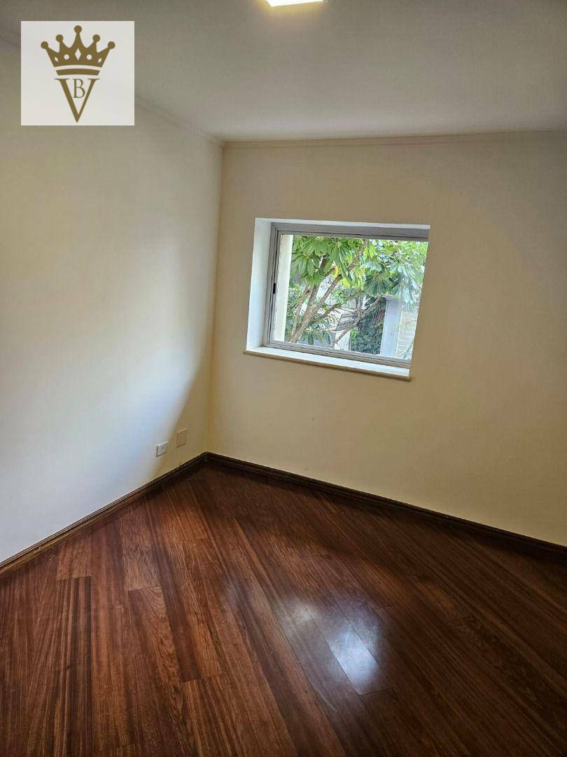 Apartamento para alugar com 3 quartos, 175m² - Foto 16