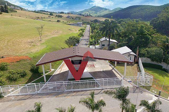 Casa de Condomínio à venda com 4 quartos, 210m² - Foto 45