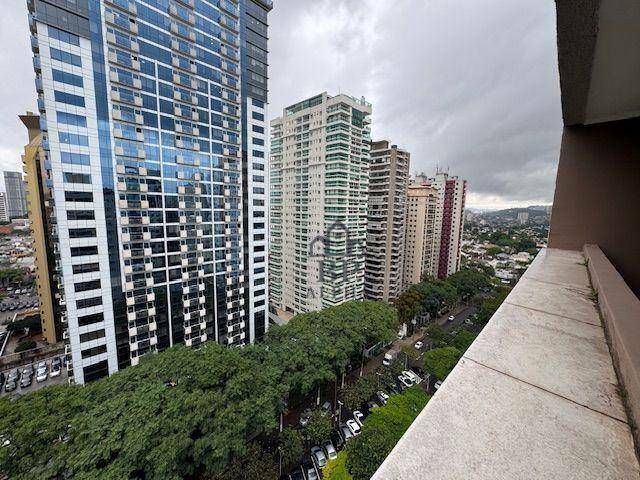 Apartamento para alugar com 4 quartos, 264m² - Foto 1