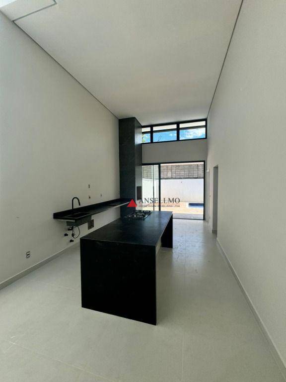 Casa de Condomínio à venda com 3 quartos, 220m² - Foto 10