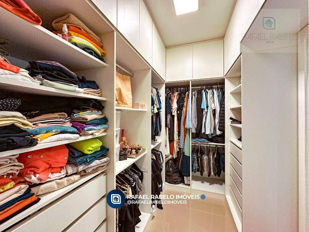 Casa de Condomínio para alugar com 4 quartos, 206m² - Foto 15
